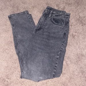 High Rise Mom Jean SIZE 4